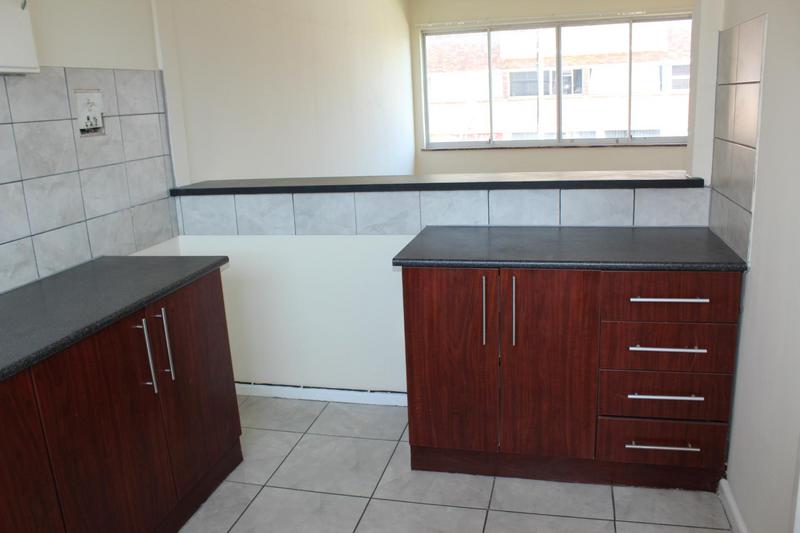 1 Bedroom Property for Sale in Avondale Western Cape